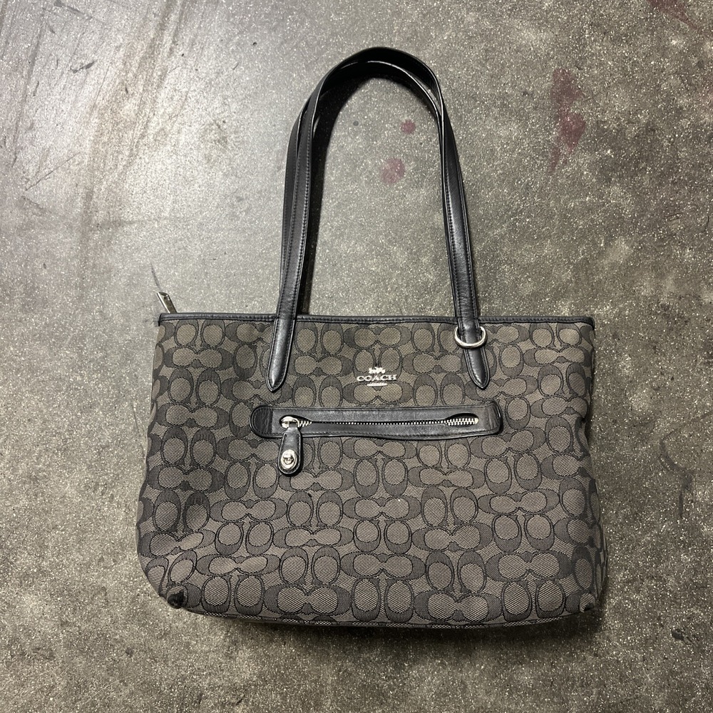 Coach 37229 Black Gray Signature C Jacquard Tote Bag
